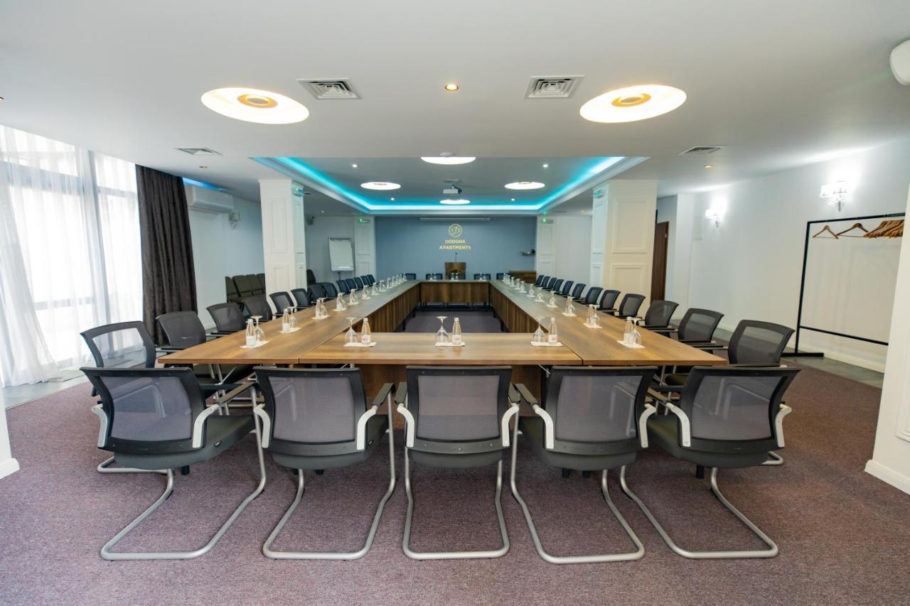 Dodona Aparthotel In Prishtina Priştine Dış mekan fotoğraf