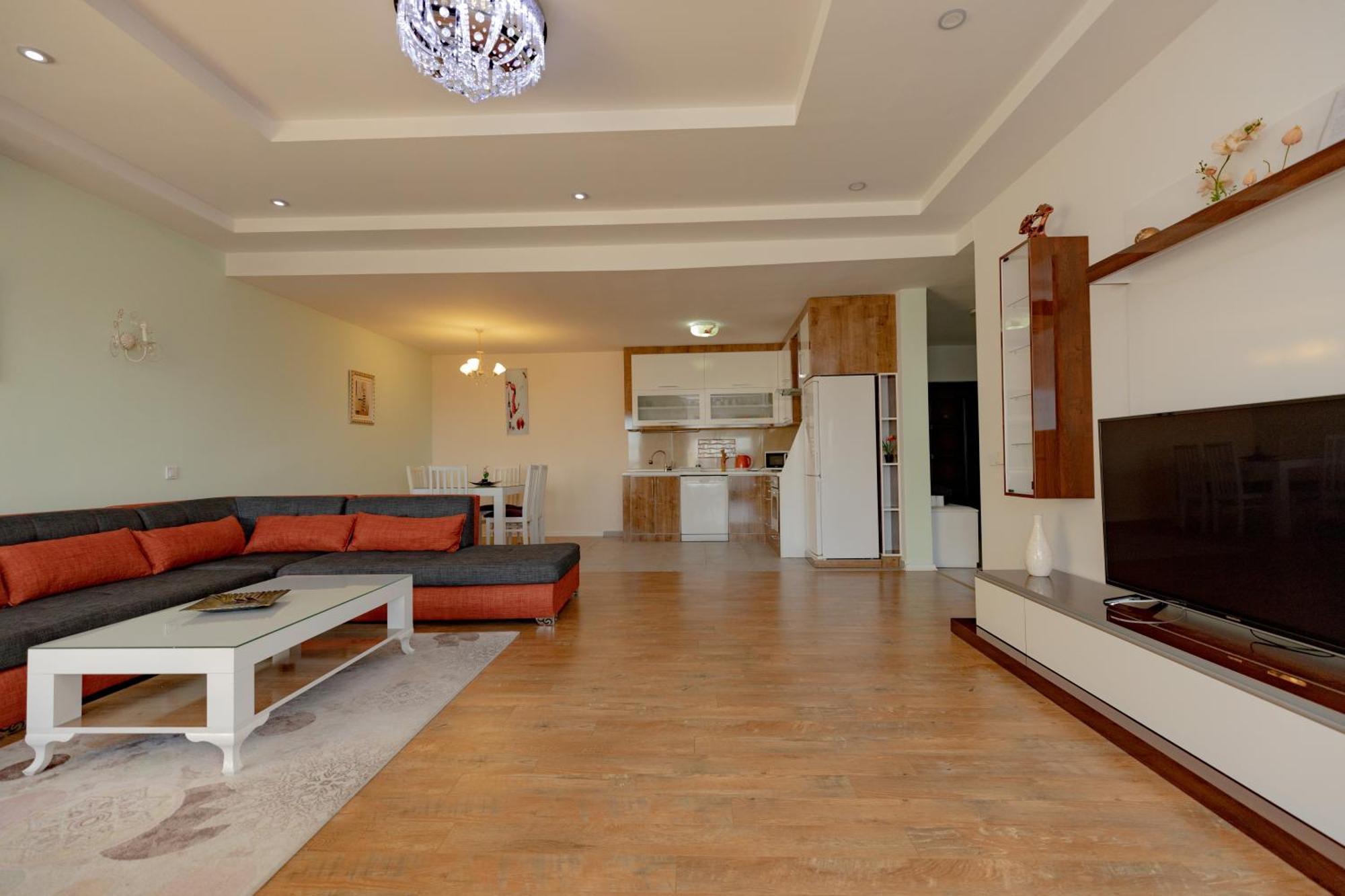 Dodona Aparthotel In Prishtina Priştine Oda fotoğraf