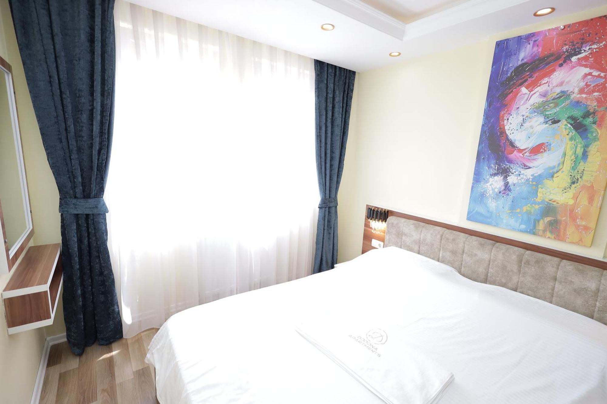 Dodona Aparthotel In Prishtina Priştine Dış mekan fotoğraf