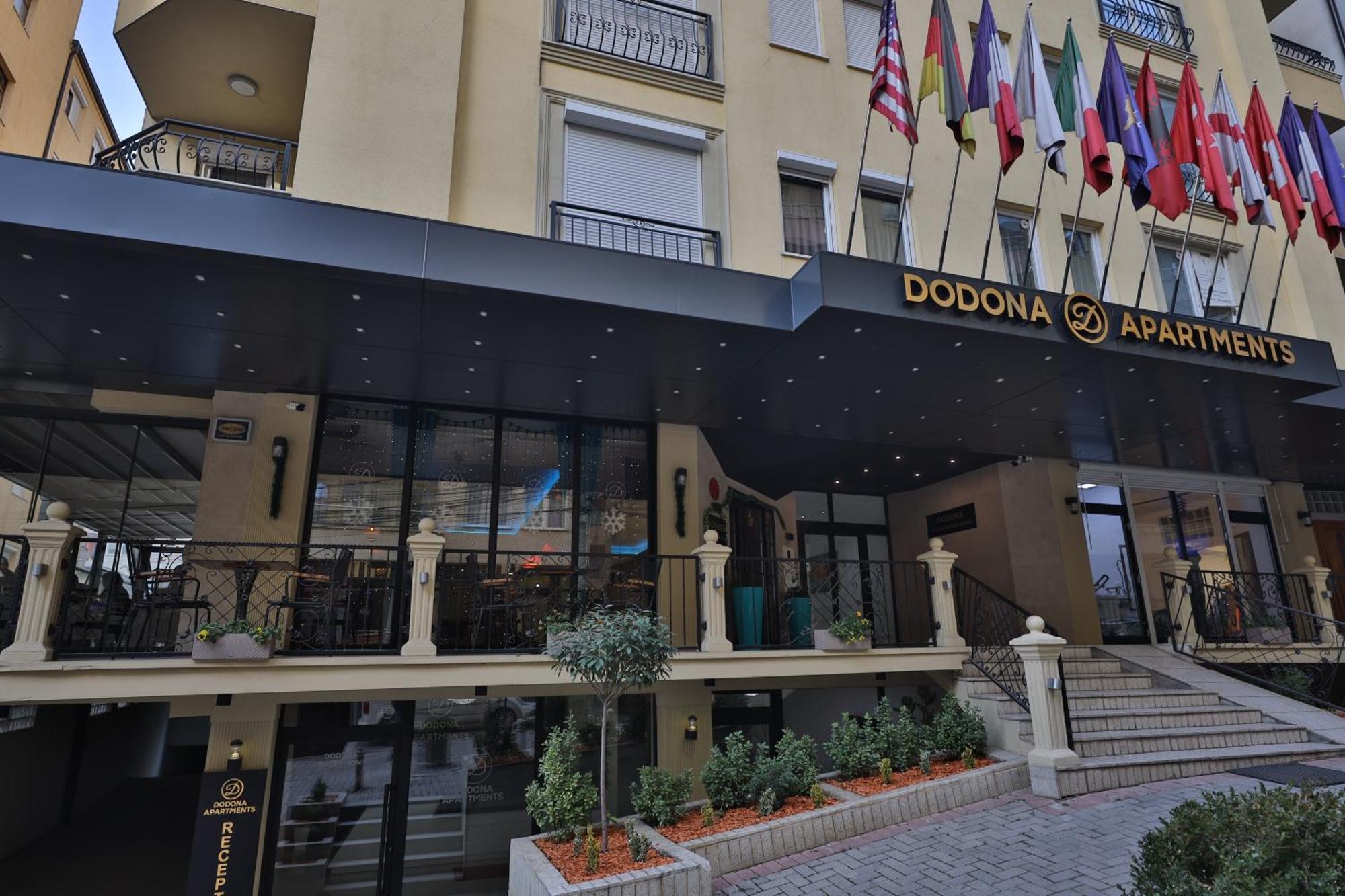 Dodona Aparthotel In Prishtina Priştine Dış mekan fotoğraf